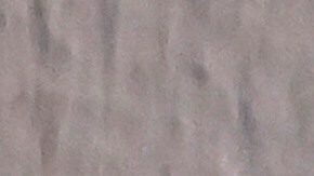 Un beneficiario del HEAP, ajusta el termostato mientras vigila el nivel de combustible con la esperanza de tener suficiente para superar el cierre.