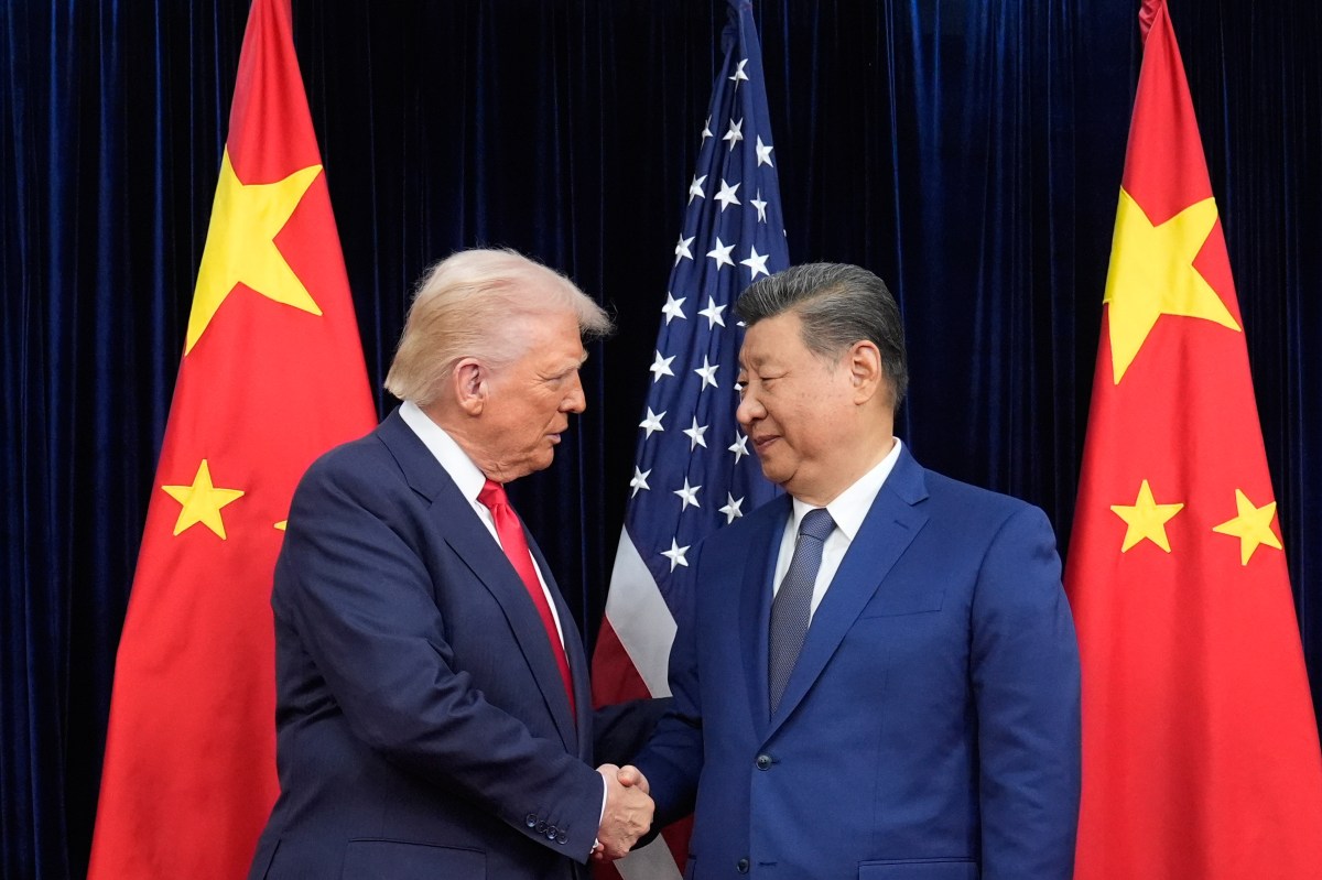 Trump confirma viaje a China en abril tras “excelente” conversación con Xi Jinping