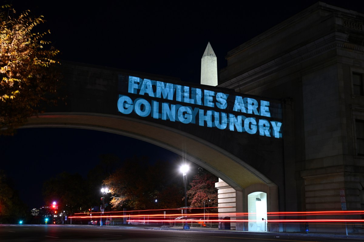 EE.UU. usará fondo de emergencia para financiar la mitad de subsidios para alimentación