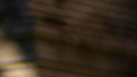 Mikie Sherrill en un centro de votación en Nueva Jersey