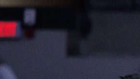 El pívot de Florida, Olivier Rioux (32), hace su debut durante la segunda mitad de un partido de baloncesto universitario de la NCAA el jueves 6 de noviembre de 2025 en Gainesville, Florida.