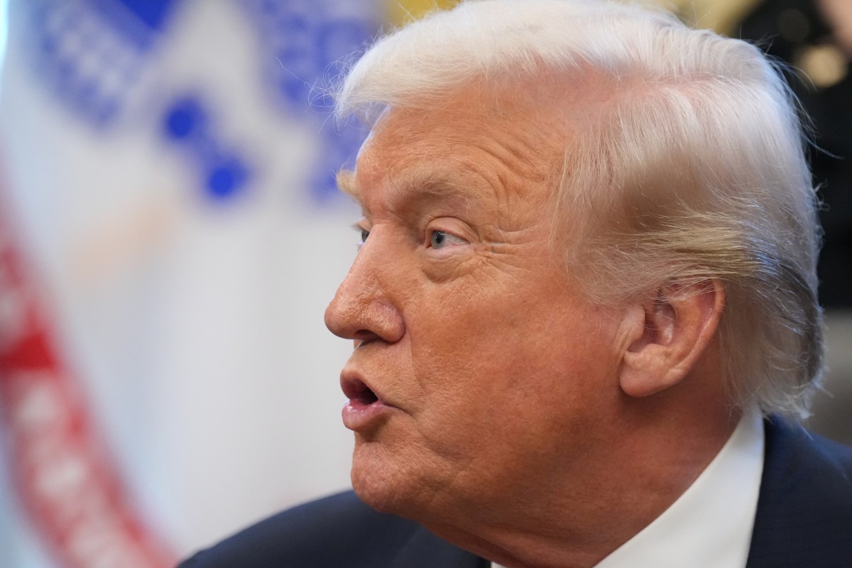 Trump afirma que demócratas se "excedieron" en la disputa por cierre federal