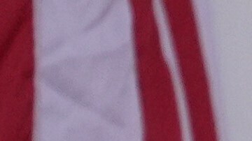 El presidente Donald Trump y el vicepresidente JD Vance saludan durante un evento para conmemorar el Día de los Veteranos en el Cementerio Nacional de Arlington, el martes 11 de noviembre de 2025, en Arlington, Virginia.