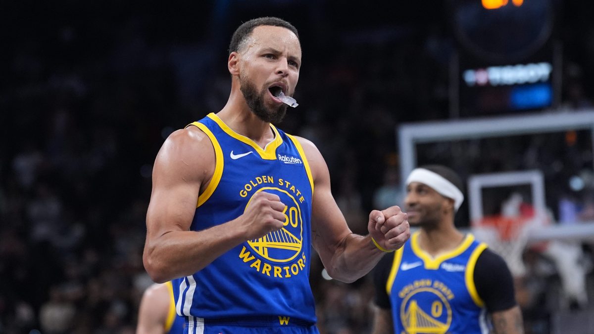 Stephen Curry igualó histórico récord de Michael Jordan en la NBA