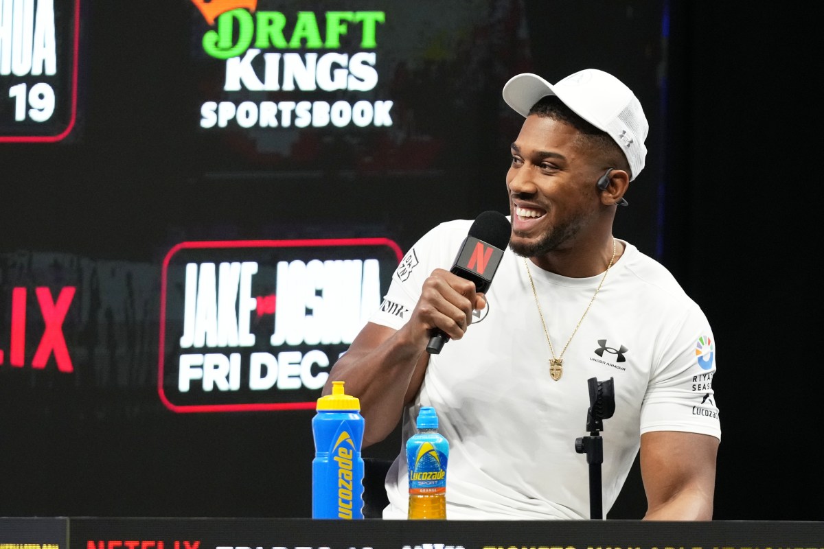 Anthony Joshua trabajará con el equipo de Usyk para su combate ante Jake Paul