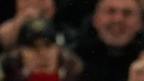 Idrissa Gana Gueye fue expulsado tras pegarle una cachetada a compañero del Everton ante Manchester United