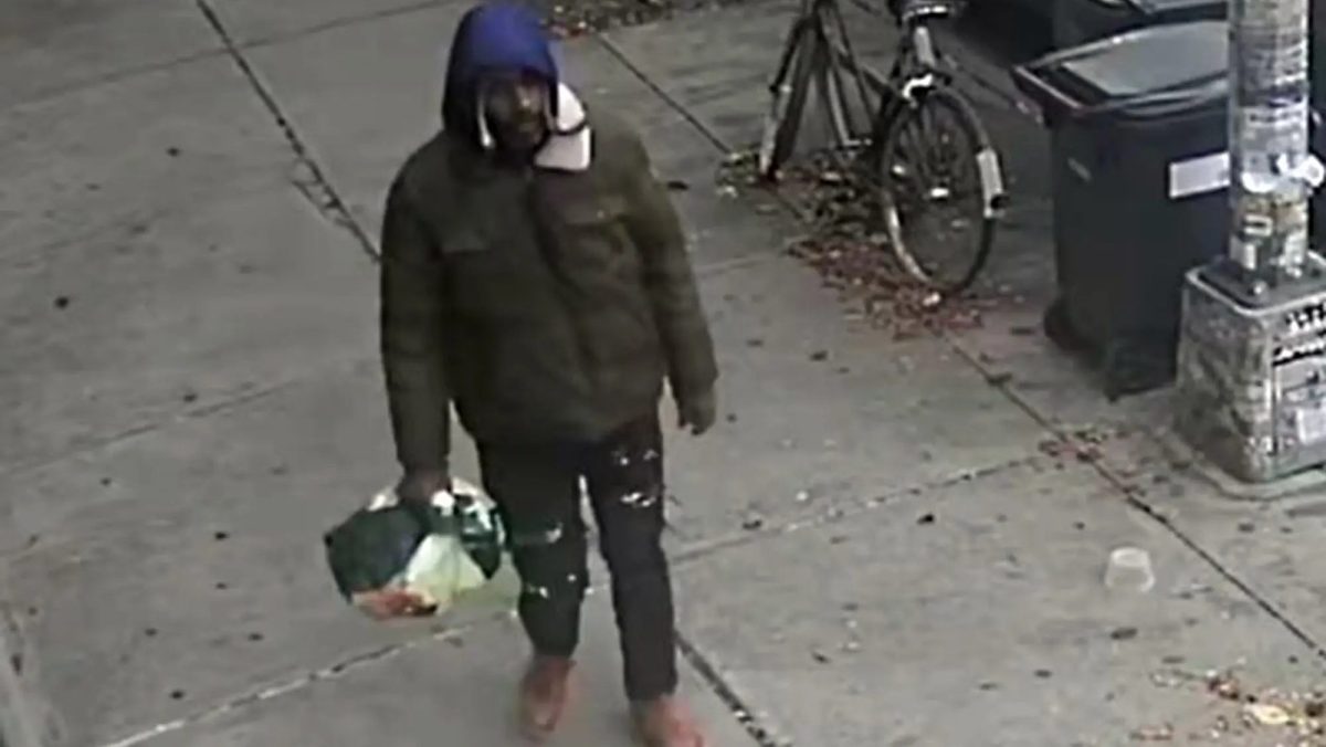 Sujeto de Brooklyn que atacó a cuatro mujeres blancas con escupitajos es liberado al día siguiente