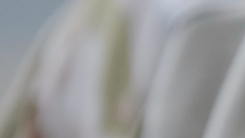 Agentes migratorios armados detuvieron a un padre estadounidense en Los Ángeles y se llevaron a su hija