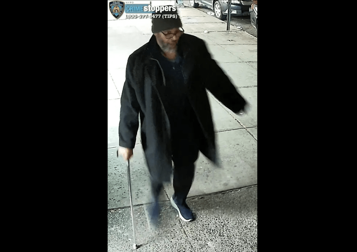 Sujeto con bastón dispara a otro en calle de El Bronx luego de una conversación