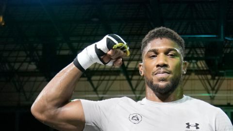 Anthony Joshua y Jake Paul pelearán en Miami.