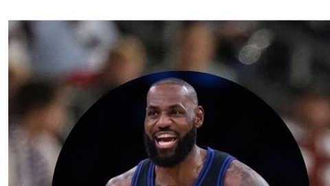 Diego Luna fantaseó con LeBron James como futbolista.