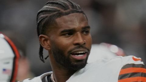 Shedeur Sanders y Donald Trump.