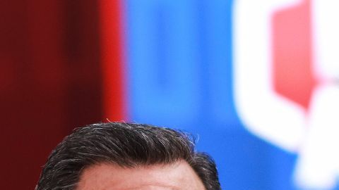 Mauricio Sulaimán y Fernando Valenzuela.