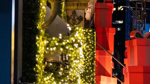 El furor por las compras del Black Friday provoca que muchas personas gasten sin analizar profundamente su decisión.