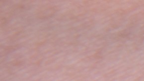 Es importante lavar las manos con agua y jabón cuando cocinas.