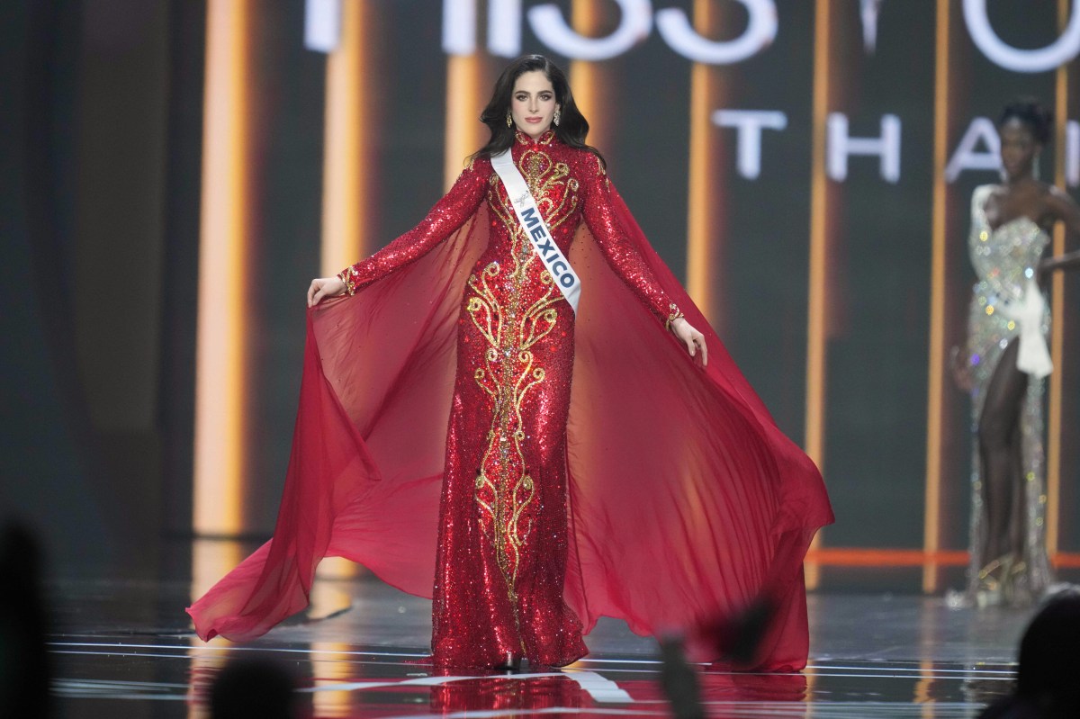 Padre de la Miss Universo responde a las acusaciones sobre el certamen y Raúl Rocha