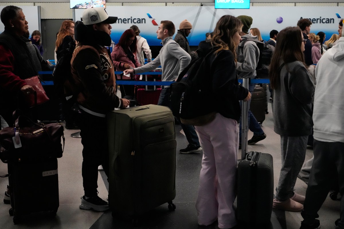Fin del cierre del gobierno: ¿qué ocurrirá con los vuelos para Thanksgiving?