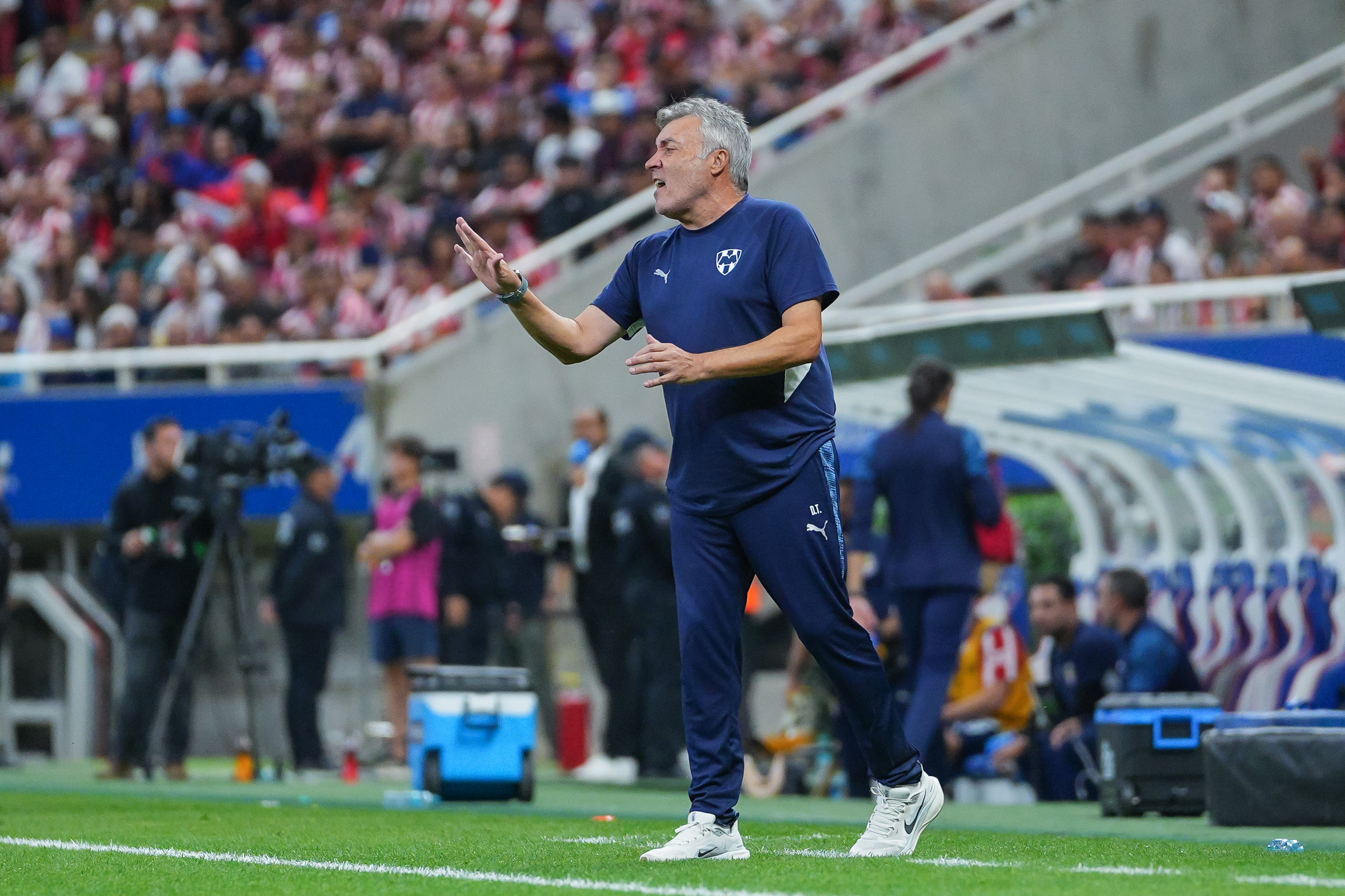 Domenec Torrent destaca el trabajo de Rayados ante Águilas - El Diario NY