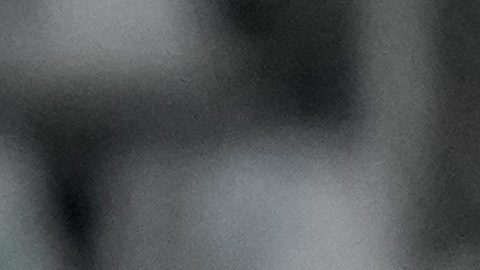 Jugadores de la selección italiana caminan sobre el campo.