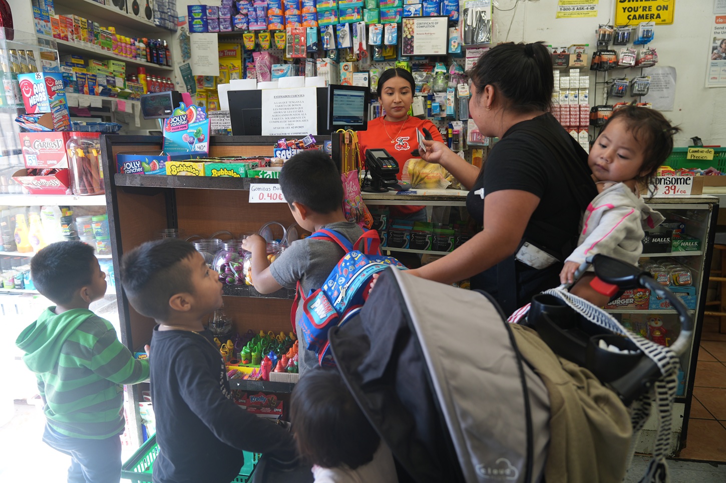 USDA prohíbe descuentos a beneficiarios de SNAP durante el cierre del gobierno