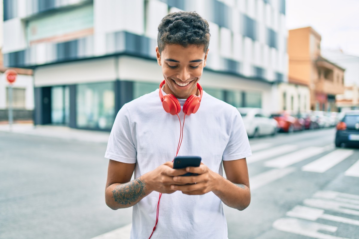 Los latinos, impulsores de las tendencias móviles en EE.UU.