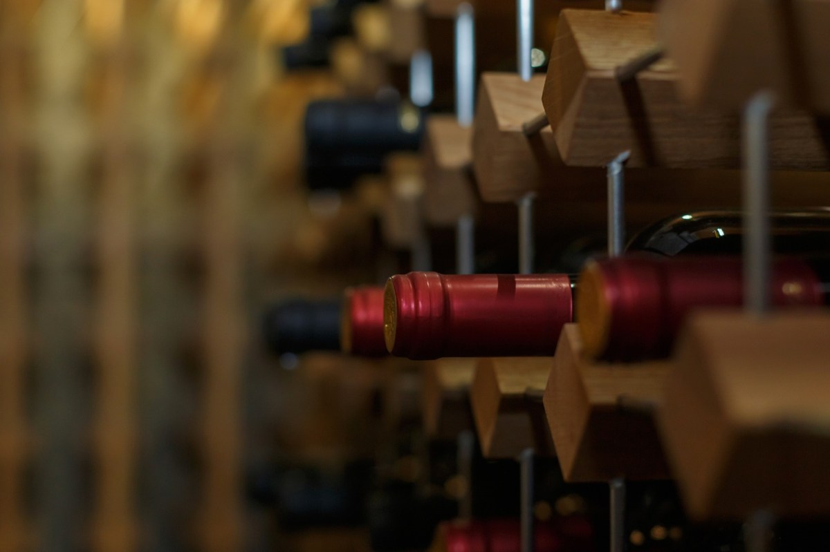 Los aranceles alteran el mercado del vino: lo que debes saber para Acción de Gracias