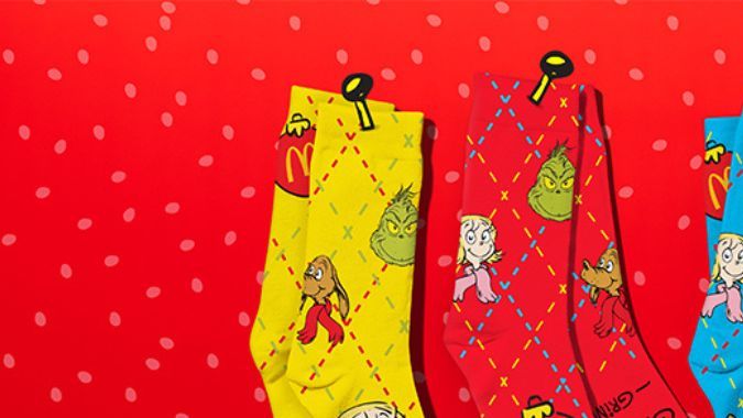 El menú del Grinch incluye un par de calcetines, a elegir entre cuatro modelos.