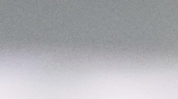 Lionel Messi, jugador del Inter Miami, mirando al horizonte.