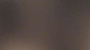 La candidata a gobernadora de Nueva Jersey, Mikie Sherrill, habla con los periodistas después de votar en Montclair, Nueva Jersey, el martes 4 de noviembre de 2025.