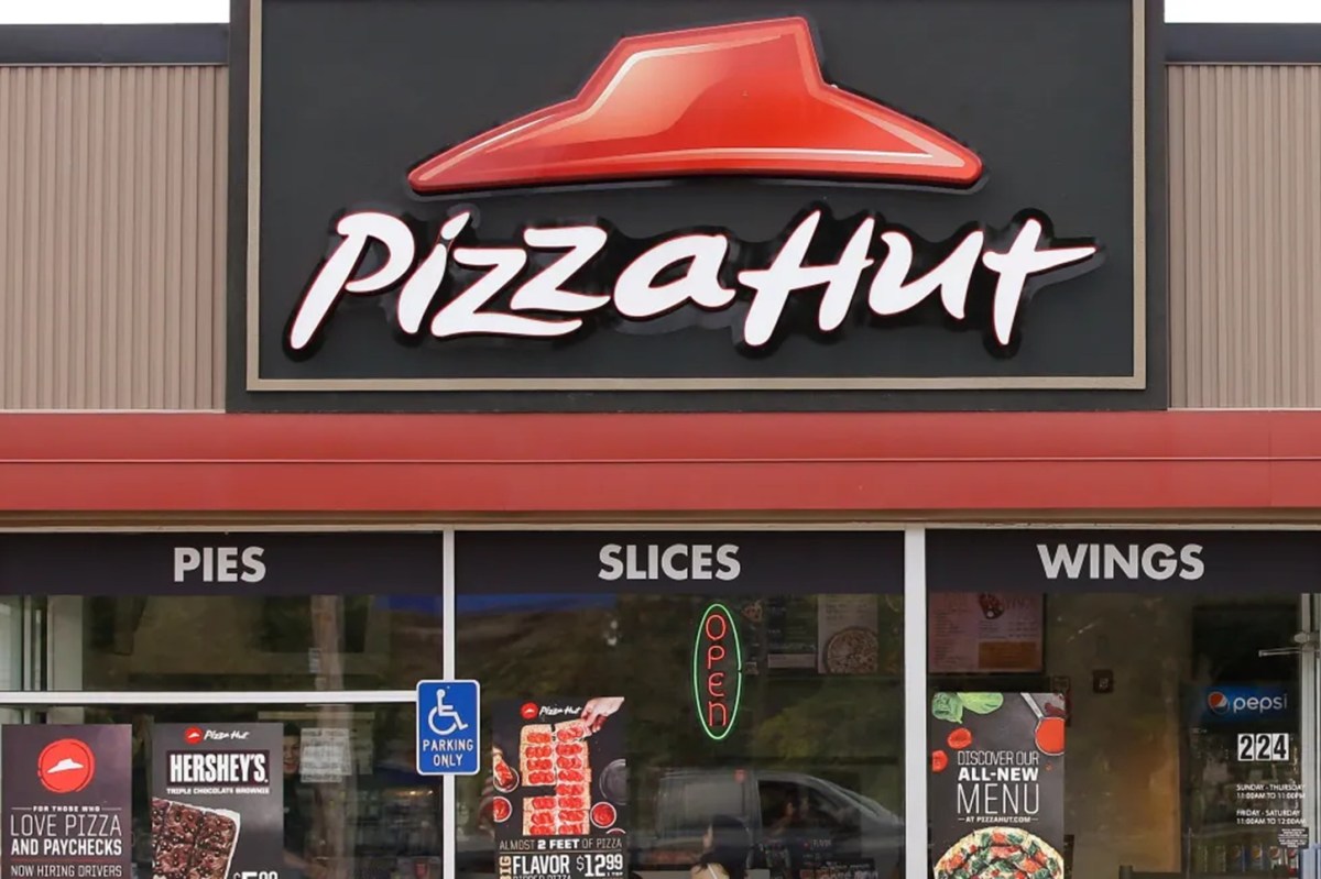 Pizza Hut: Yum Brands evalúa la venta de la icónica cadena de pizzerías