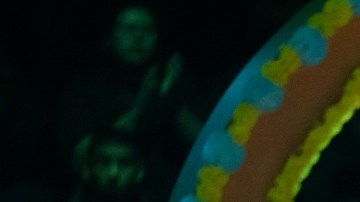 Monsqueeze en el programa ¿Quién es la máscara?