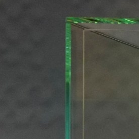 Raúl Rocha, presidente del Miss Universo, se enfrenta a Nawat Itsaragrisil.