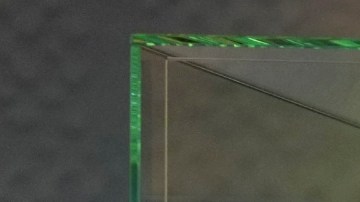 Raúl Rocha, presidente del Miss Universo, se enfrenta a Nawat Itsaragrisil.