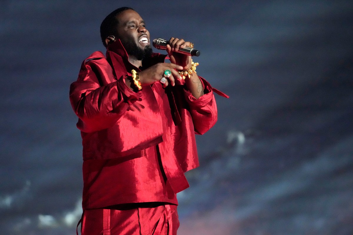 'Diddy' Combs pasó su primer cumpleaños en la prisión federal de Nueva Jersey