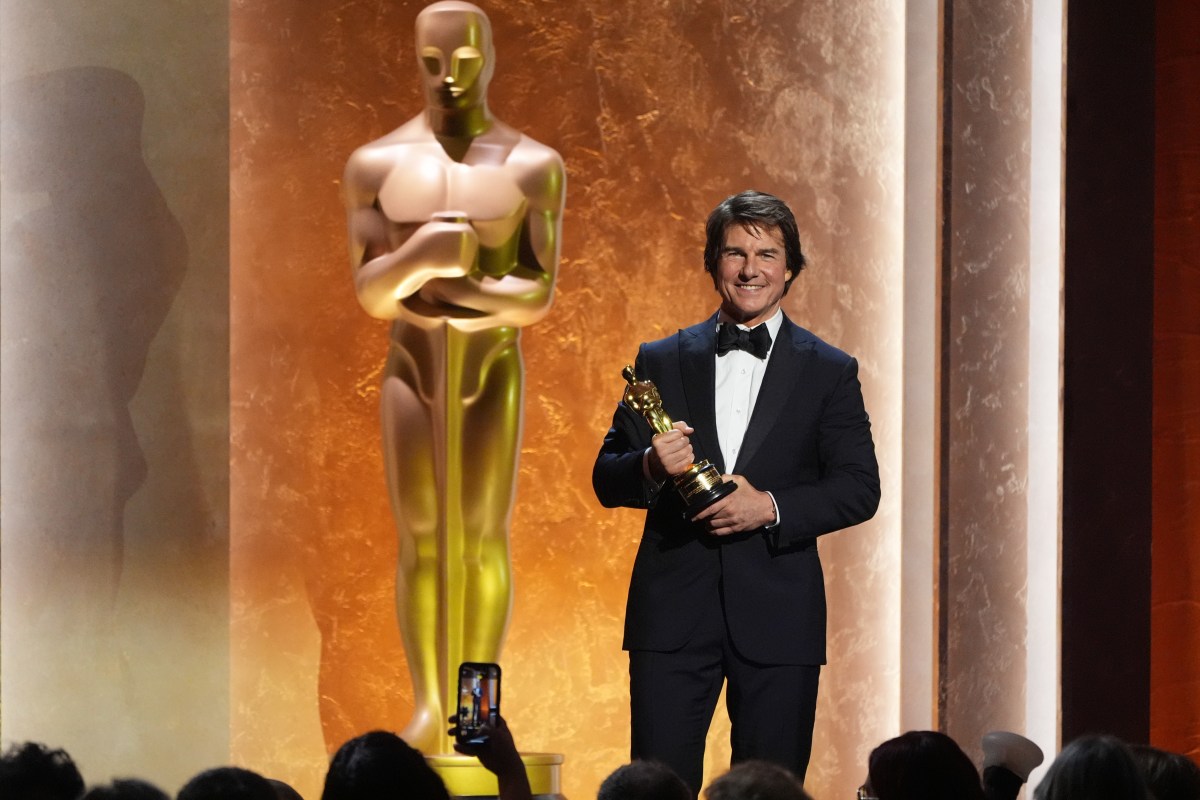 Tom Cruise recibió un Oscar honorífico en los Governors Awards