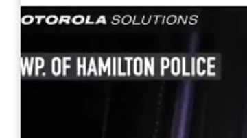 Robo de auto captado en cámara corporal de la policía.