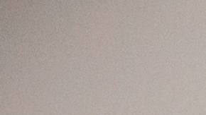 Una de las señales más evidentes en el lenguaje no verbal es la “mirada esquiva”, que se asocia a varias emociones.