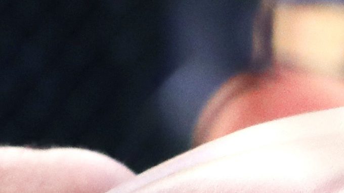 Dillon Danis, a la derecha, pelea contra Kyle Walker.