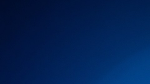 Discusión con cliente termina en ataque armado contra empleados en Queens