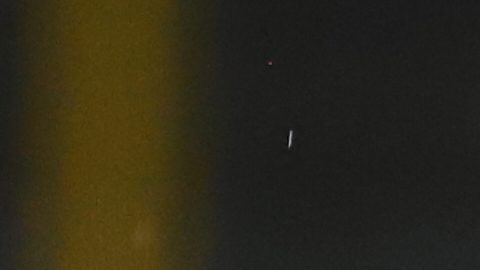 Nathan Ordaz, de El Salvador, reacciona tras la derrota contra Panamá durante un partido de clasificación para la Copa Mundial de Fútbol de 2026 en el estadio Cuscatlán de San Salvador, El Salvador, el viernes 10 de octubre de 2025.