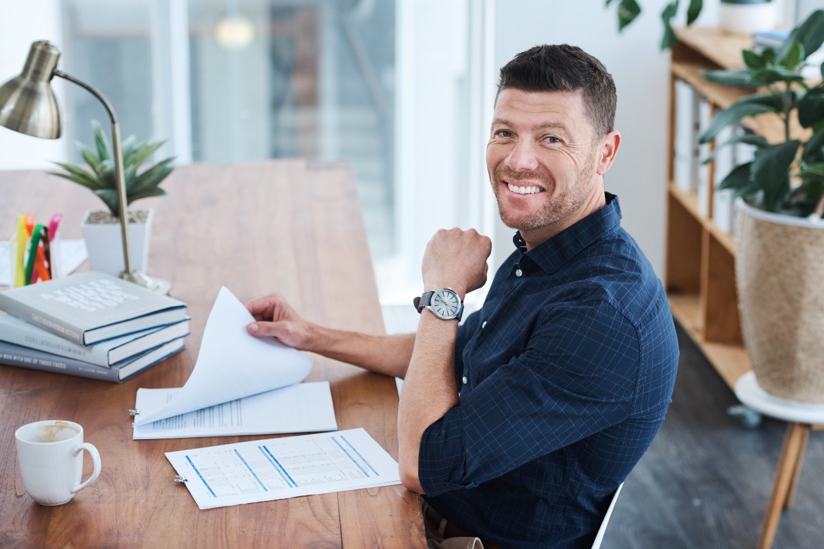 10 empleos que requieren mínima experiencia y pagan más de $60 la hora