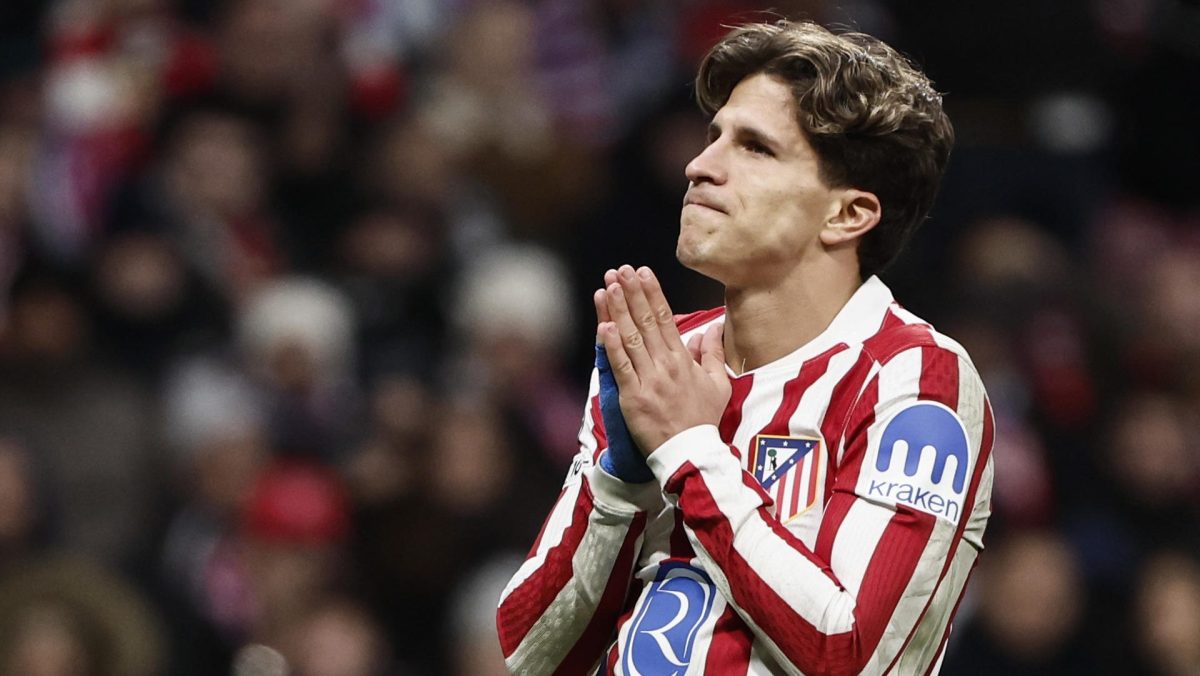 UEFA multa al Atlético de Madrid por comportamiento racista de sus aficionados ante el Arsenal