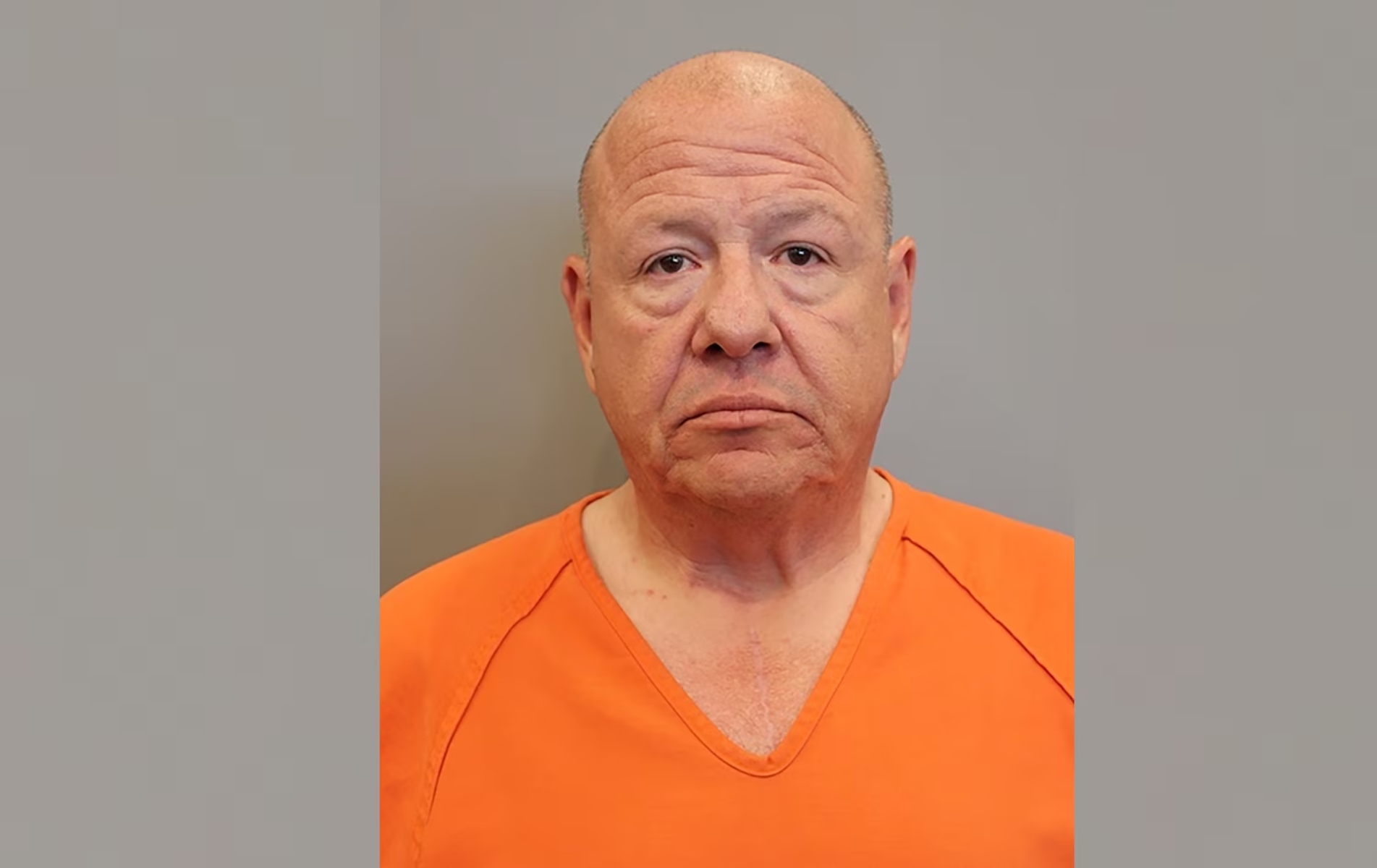 Trabajador de iglesia en Texas se hizo pasar por agente de ICE para ...