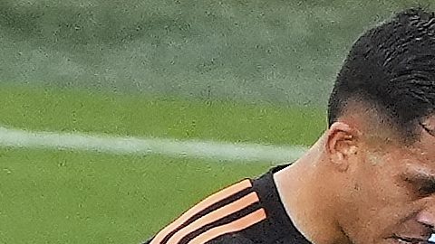 El delantero del New York City FC, Andrés Perea (centro), celebra con sus compañeros.