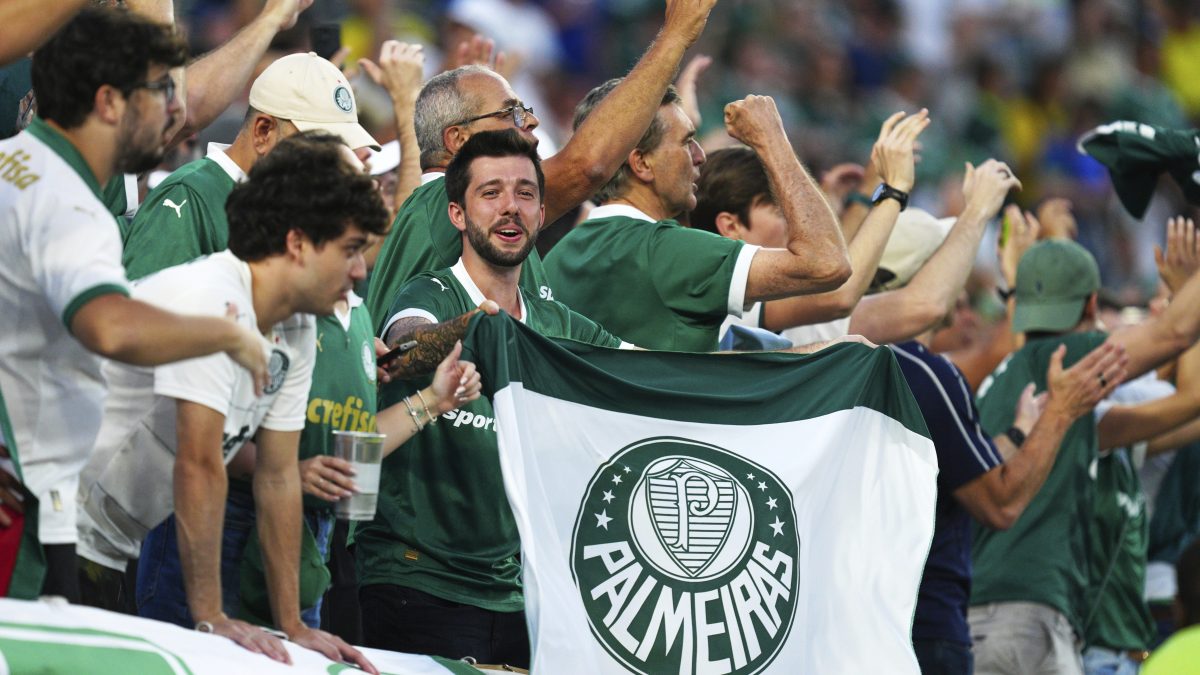 Fan de Palmeiras murió antes de la final de la Copa Libertadores tras caer de un autobús
