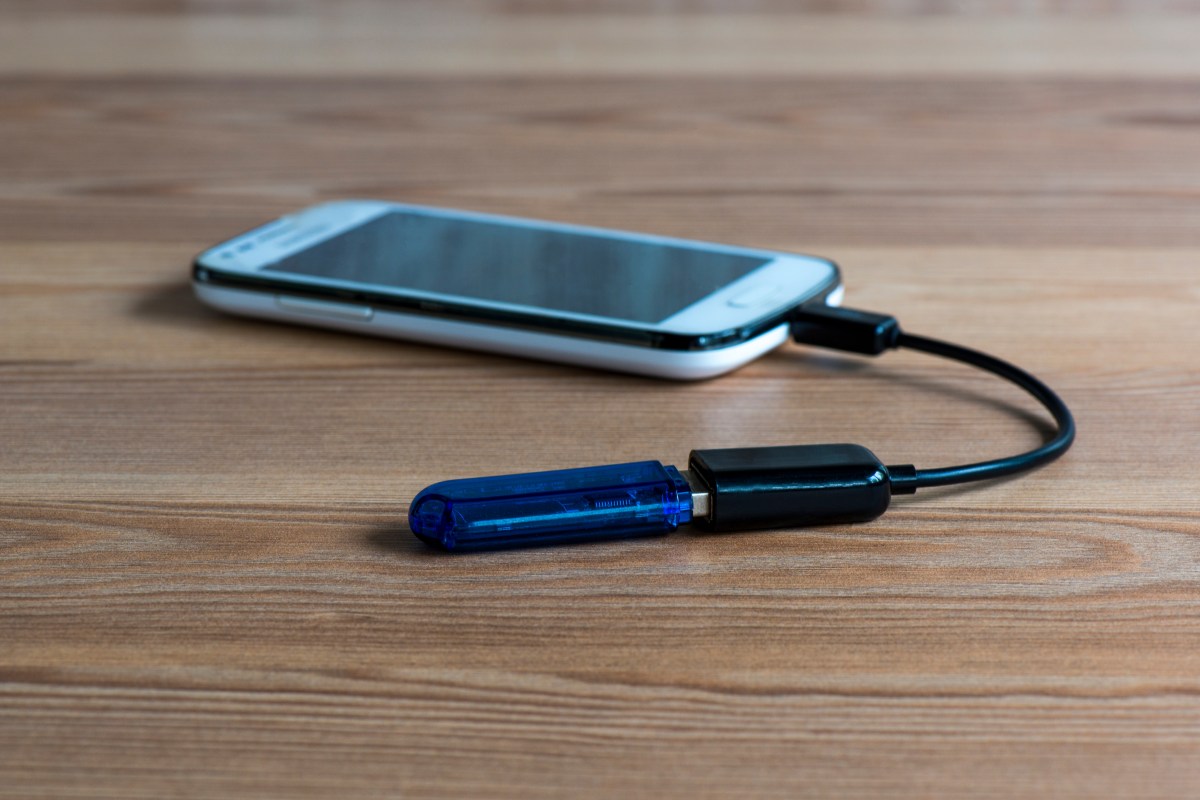 Cómo pasar archivos de tu teléfono a un pendrive: fácil, rápido y sin la PC