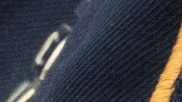 Arrestan a oficial novato de la policía de Nueva York por presuntamente estrangular a familiar