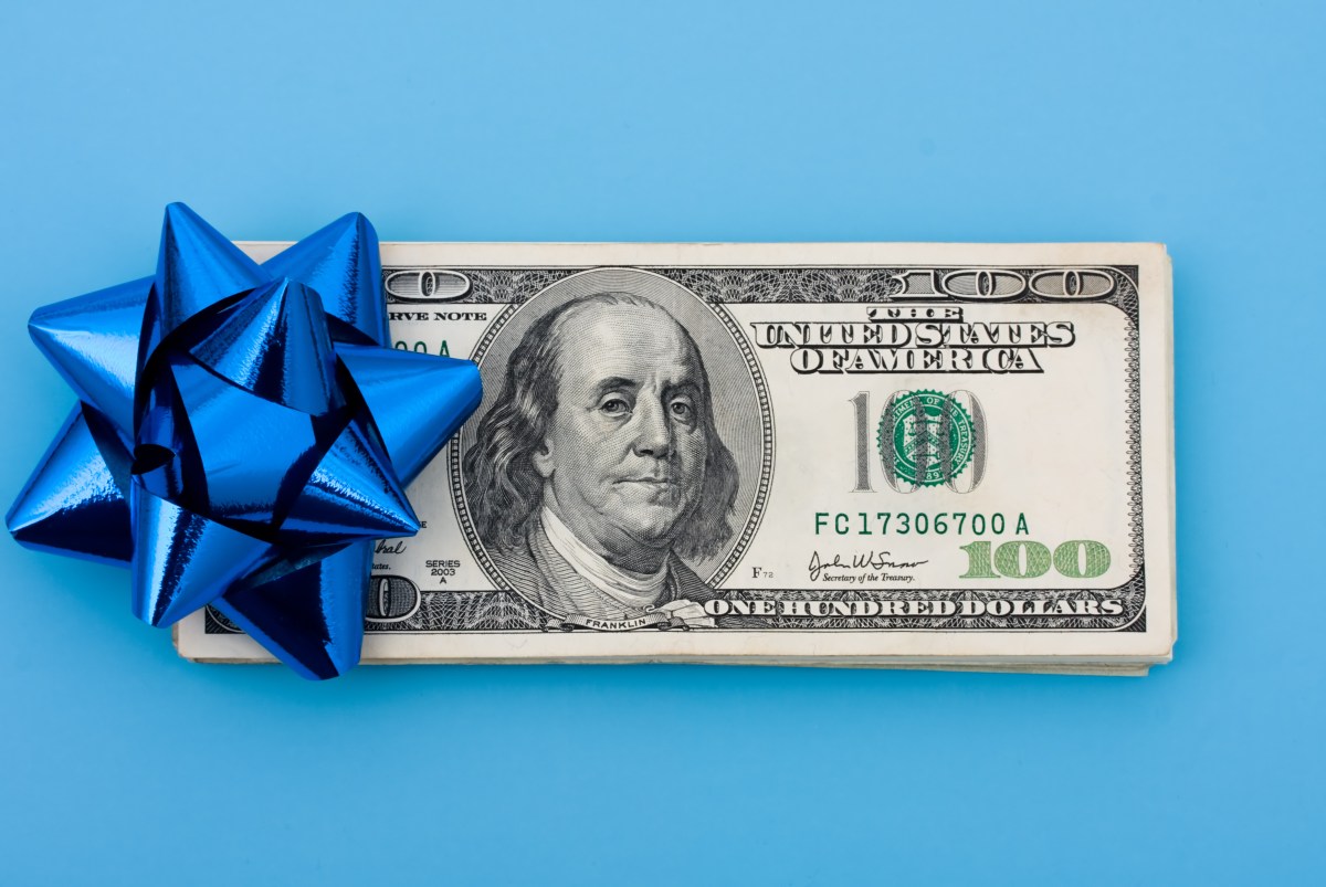 Qué pasa si te regalan $19,000 dólares y el gobierno se entera