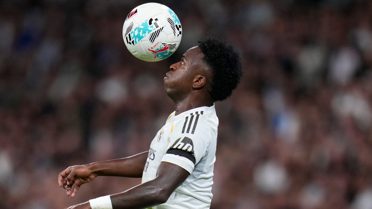 “Cometió un error”: Ancelotti revela conversación con Vinícius Jr.