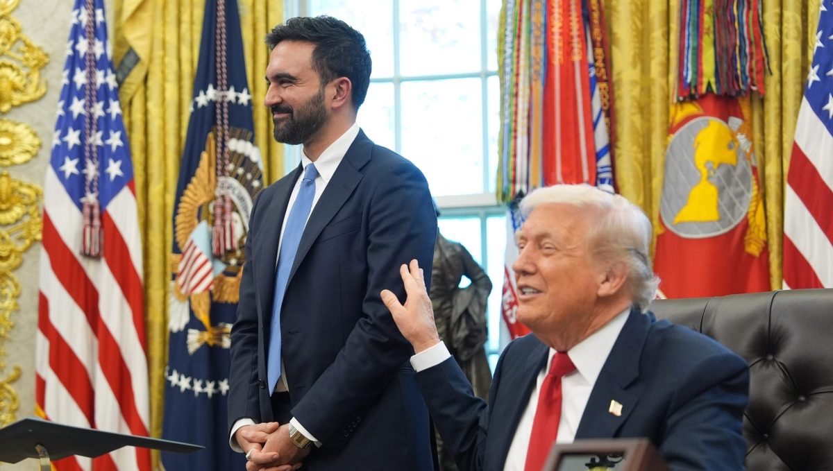 Alcalde Mamdani critica a Trump por atacar Irán, dos días después de visitarlo buscando dinero para viviendas en Nueva York